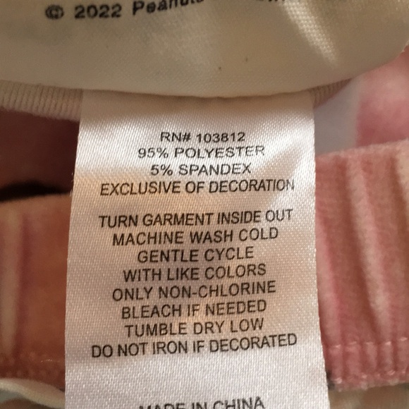 MUNKI MUNKI Peanuts Snoopy Hearts Velour Pajama Set Women's - Picture 14 of 16